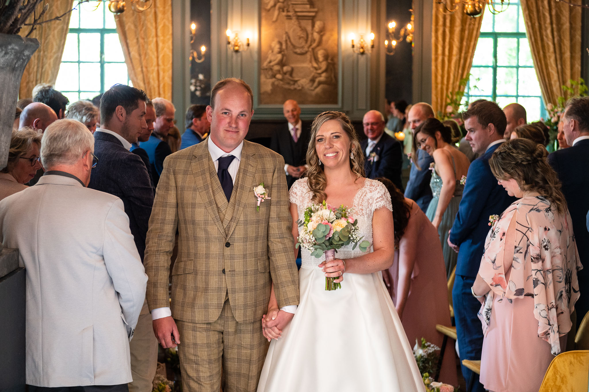Previews-Trouwfoto-Kasteel-Wijenburg-Echteld-Nicole-Anco-23