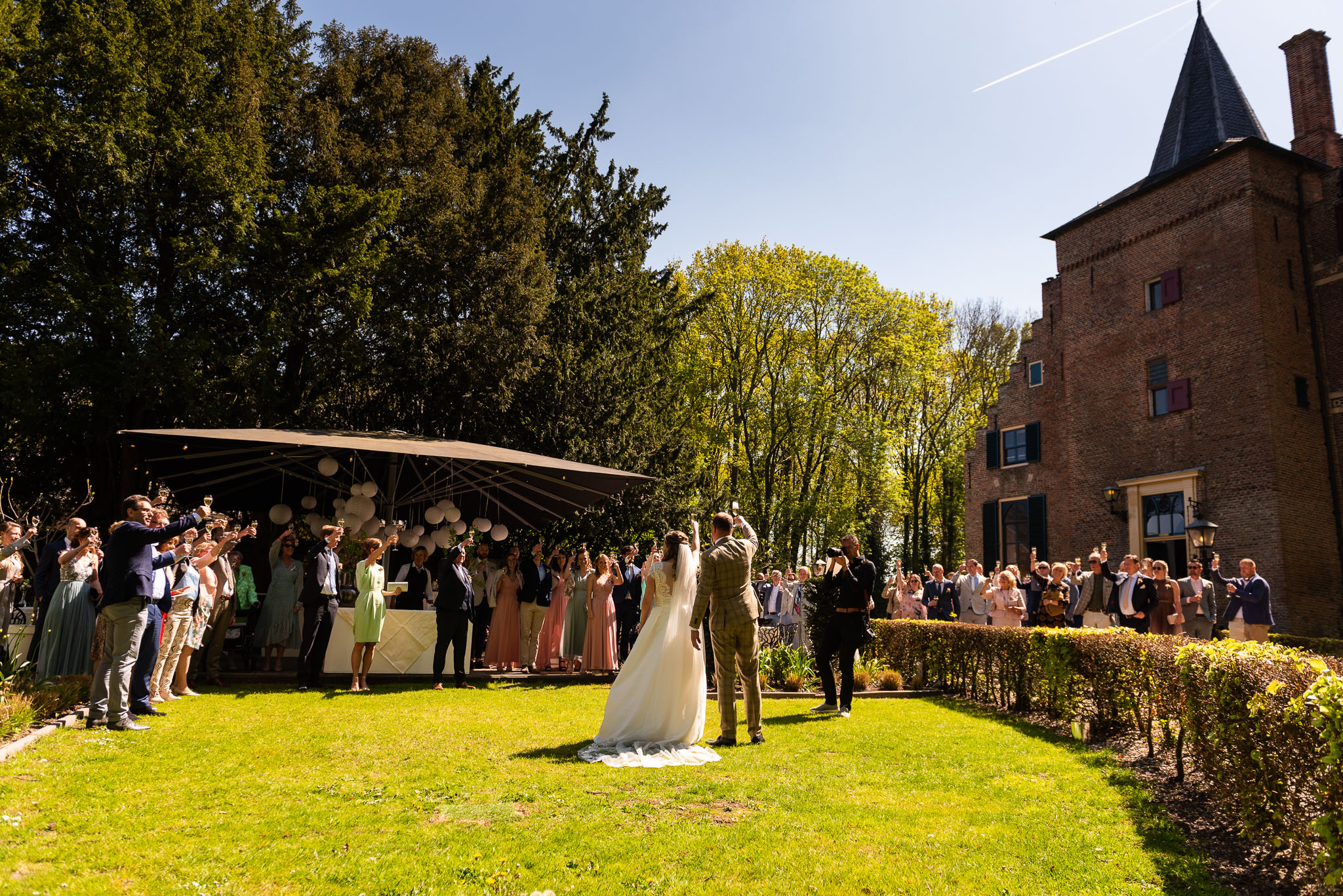 Previews-Trouwfoto-Kasteel-Wijenburg-Echteld-Nicole-Anco-25