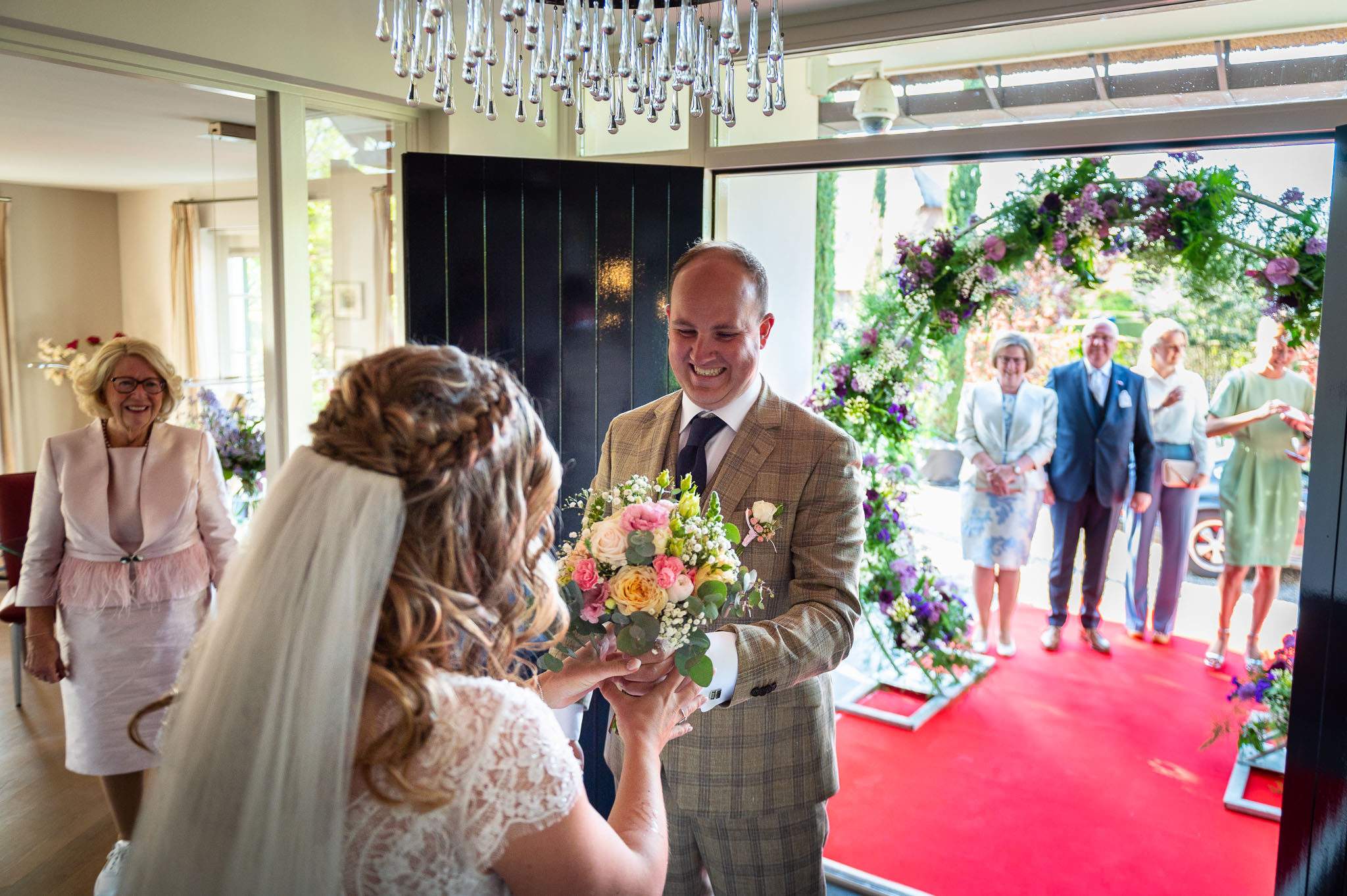 Previews-Trouwfoto-Kasteel-Wijenburg-Echteld-Nicole-Anco-7